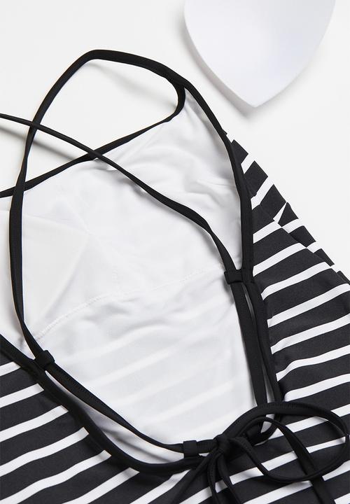 H&M - High leg swimsuit - black/striped