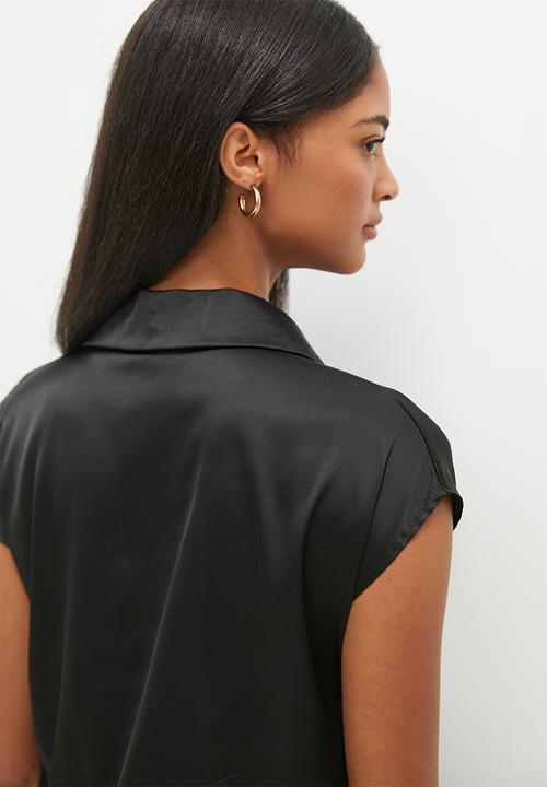 dailyfriday - Simple grown on sleeve shirt - black