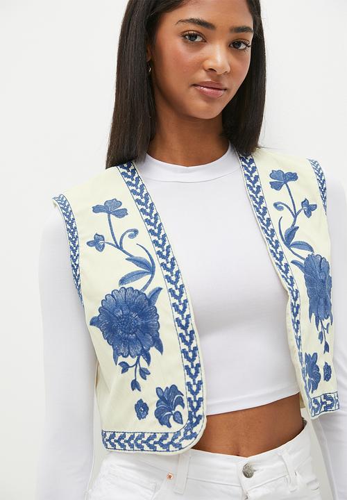 dailyfriday - Embroidery waistcoat - ecru & blue