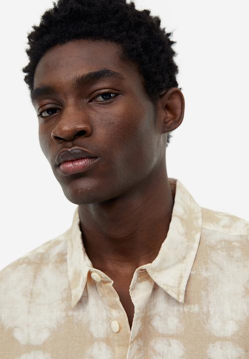 H&M - Relaxed fit short-sleeved linen-blend shirt - beige tie-dye