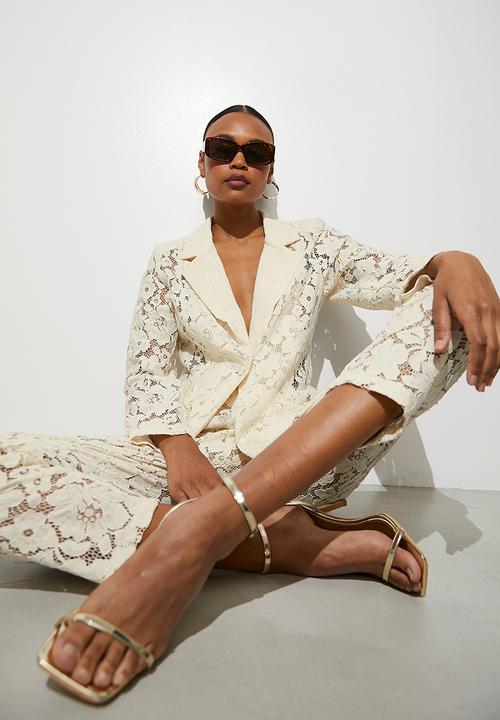 VELVET - Co-ord lace blazer - white