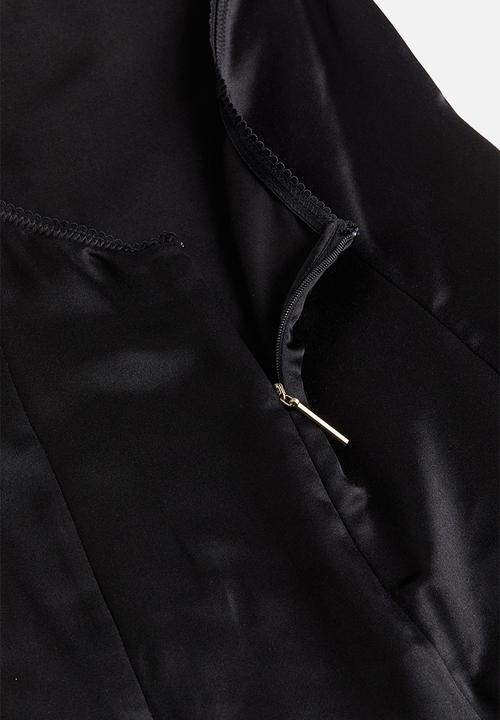 H&M - H&M STUDIO: Silk-blend halterneck dress - black