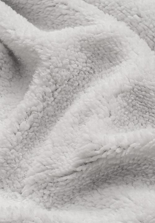 Disney - Sherpa throw - spiderman  mouse all colours