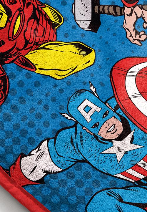Disney - Sherpa throw - marvel comics whoom