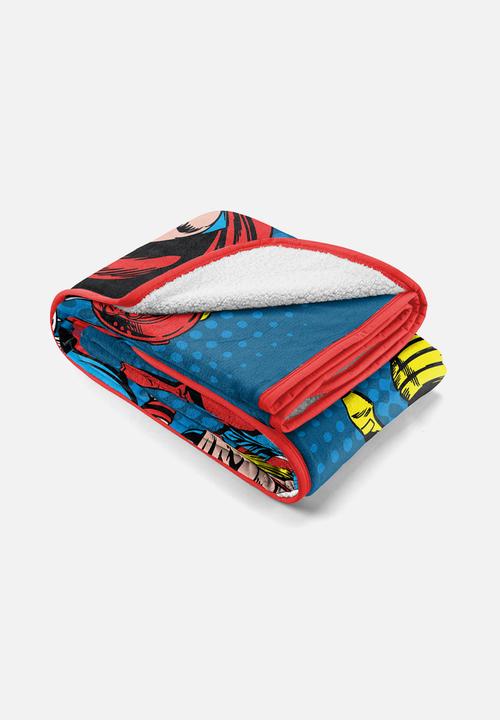 Disney - Sherpa throw - marvel comics whoom