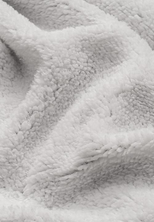 Disney - Sherpa throw - princess beauty is within