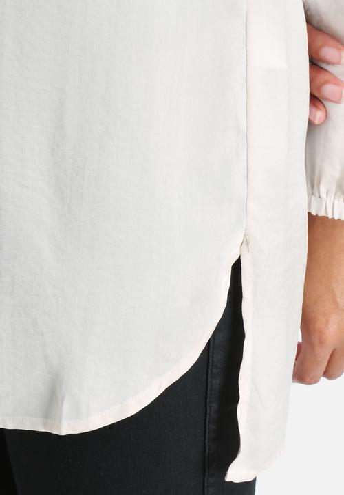 Vero Moda - Britta Bow Long Blouse