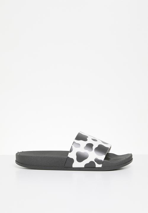 Pop Candy - Slides - black & white