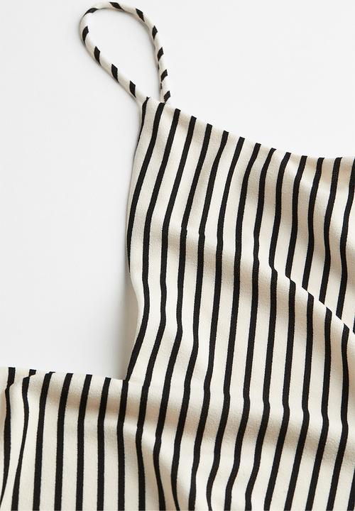 H&M - V-neck dress - cream striped