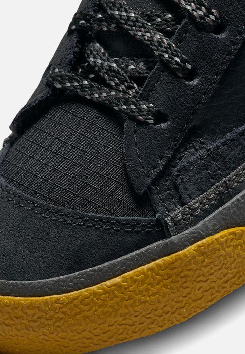 Nike - Blazer Mid Pro Club