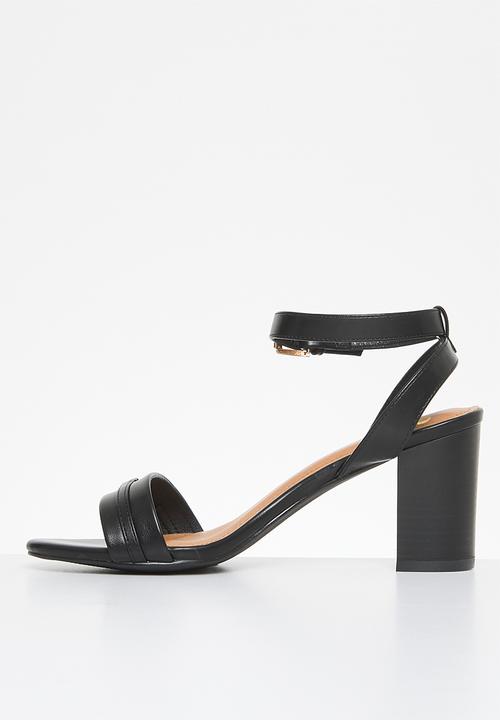 POLO - Trim Strap Slim Stack Block Heel Sandal - Black