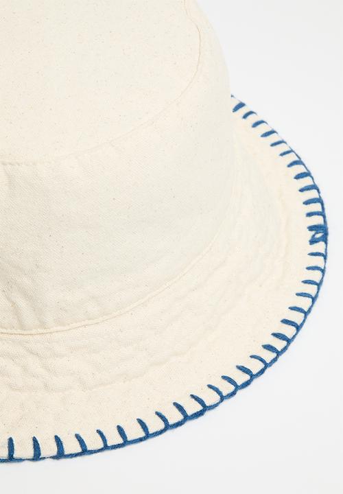 Rubi - Billie Bucket Hat - blue stitch & ecru