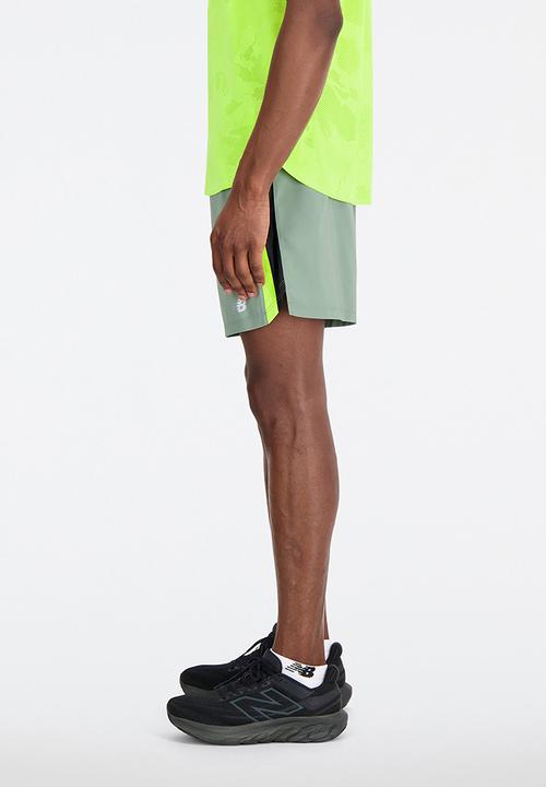 New Balance  - Accelerate 7in Short - green