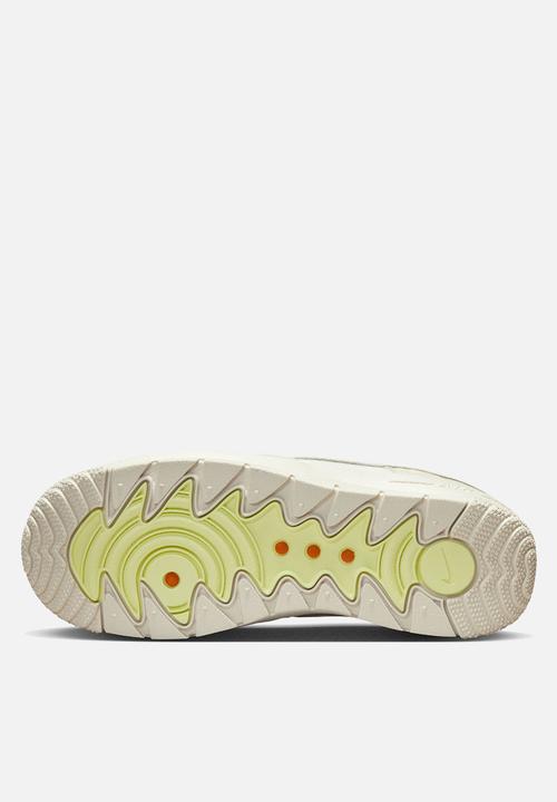 Nike - Air Force 1 Wild 