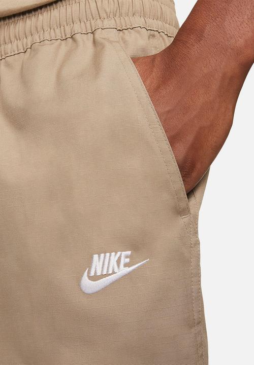 Nike - Club cargo woven pant- khaki