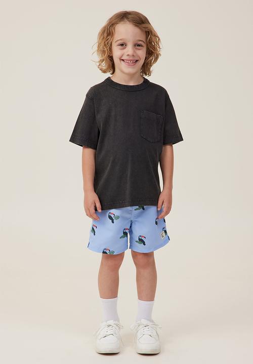 Cotton On - Bailey board short - dusk blue/toucan