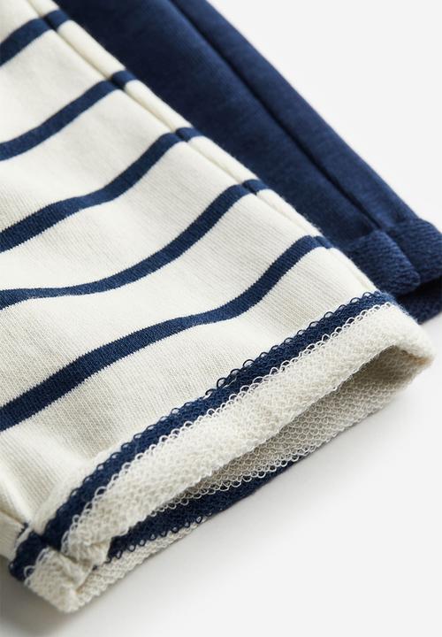 H&M - 2-Pack sweatshirt shorts - navy blue striped