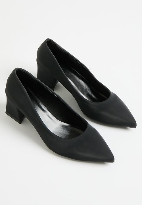 edit - Zandi block heel - black