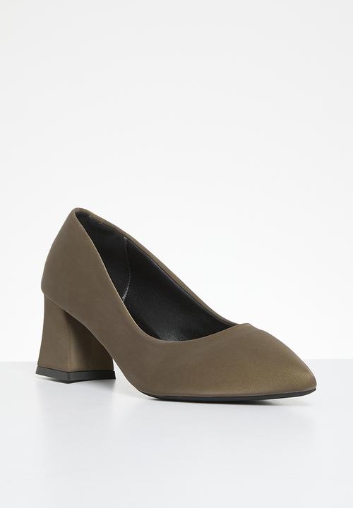 edit - Zandi block heel - brown