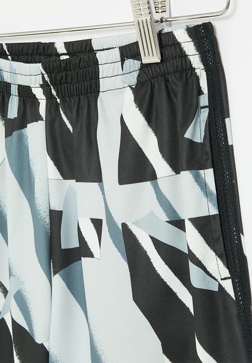 Nike - Nike dri-fit shorts - black