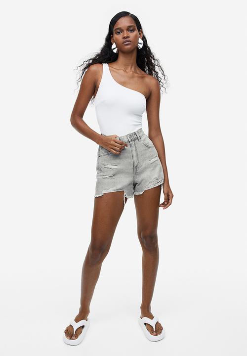 H&M - High-waisted denim shorts - light grey 