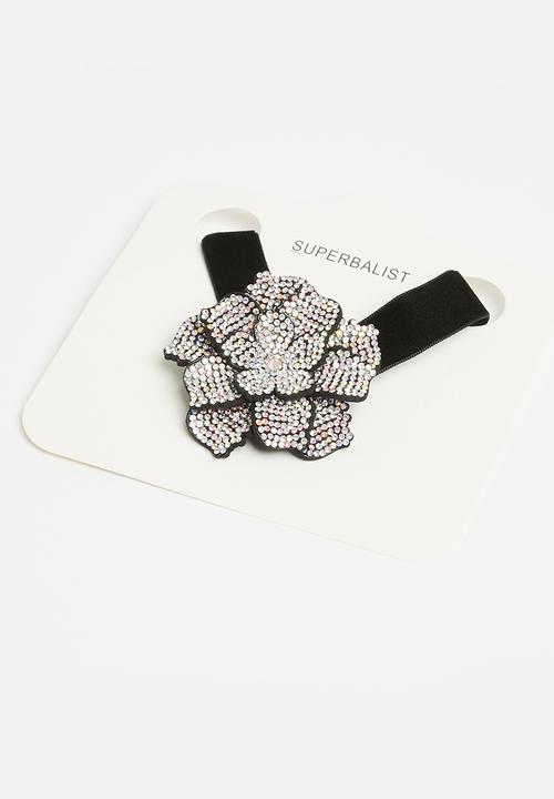 Superbalist - Diamante flower choker - black & silver