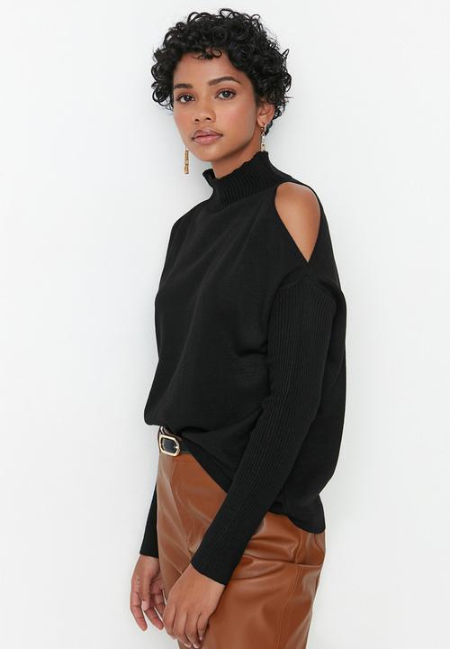 Trendyol - Cold shoulder poloneck sweater - black
