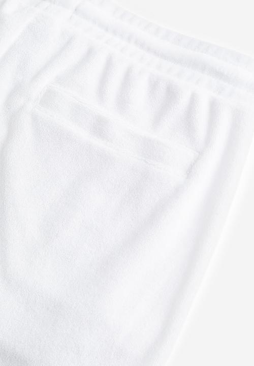 H&M - Relaxed fit sweatshorts - white
