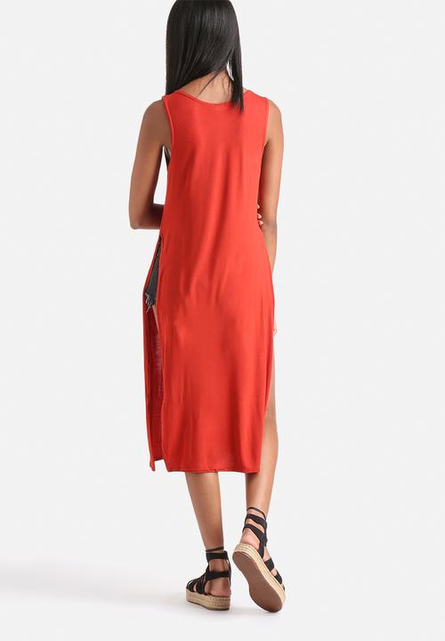 Influence. - Sleeveless Split Side Maxi  Dress