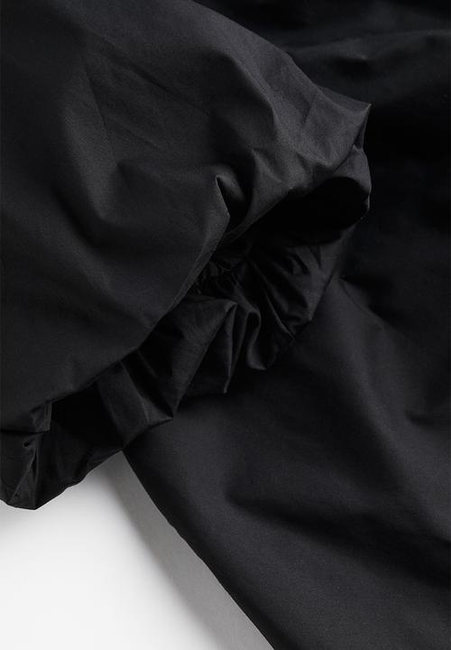 H&M - Balloon-sleeved wrap blouse - black