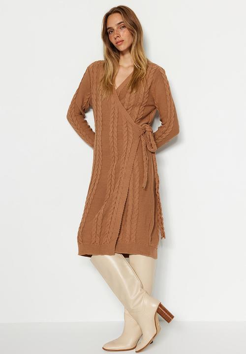 Trendyol - Knitwear midi dress - camel