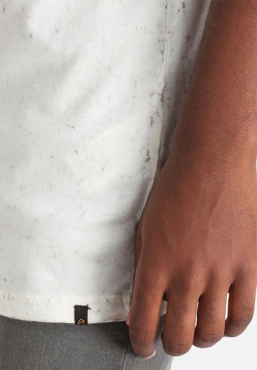 ADPT. - Dirty Longline Tee