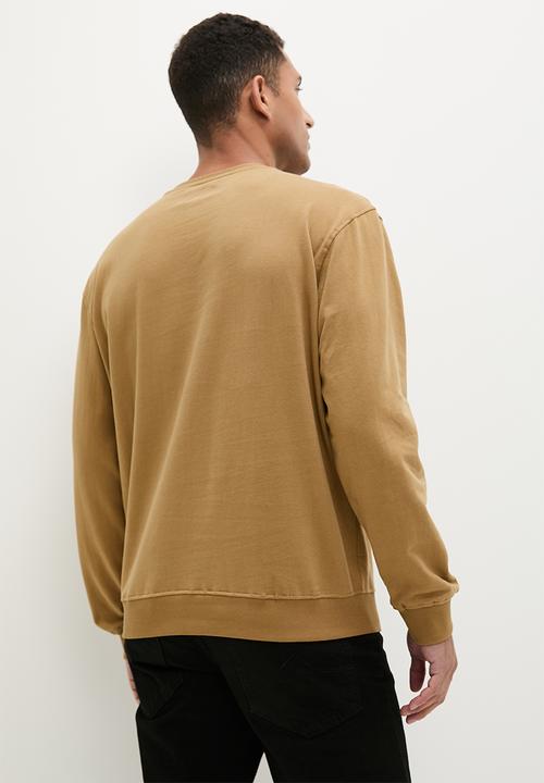 Lark & Crosse - Basic crew neck sueded pullover sweat top - camel
