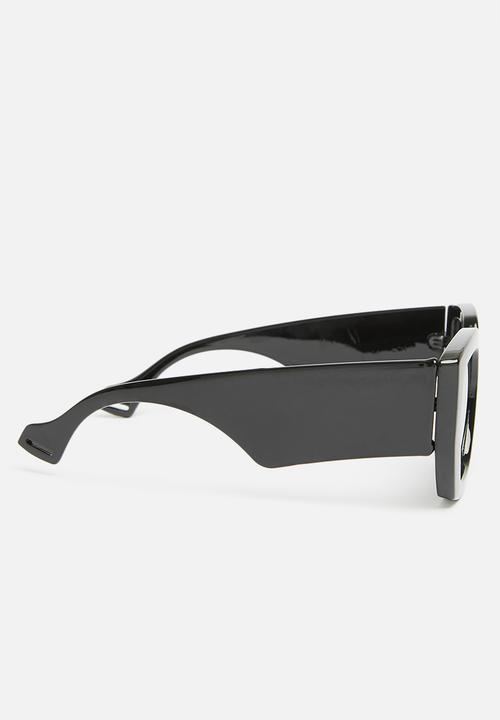 Superbalist - Lennon oversized sunglasses - black