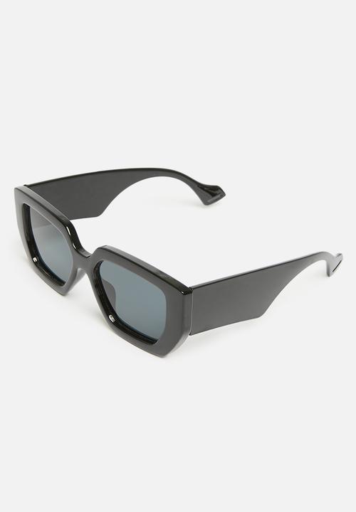 Superbalist - Lennon oversized sunglasses - black