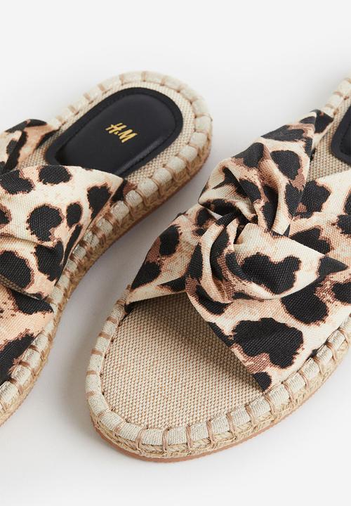 H&M - Knot-detail espadrille slides - light beige/leopard print