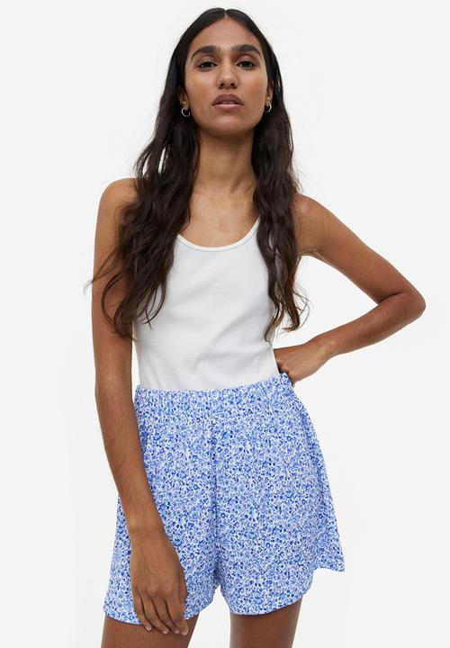 H&M - Crêpe shorts - white/blue floral