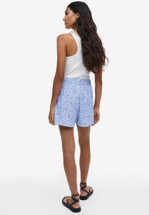 H&M - Crêpe shorts - white/blue floral