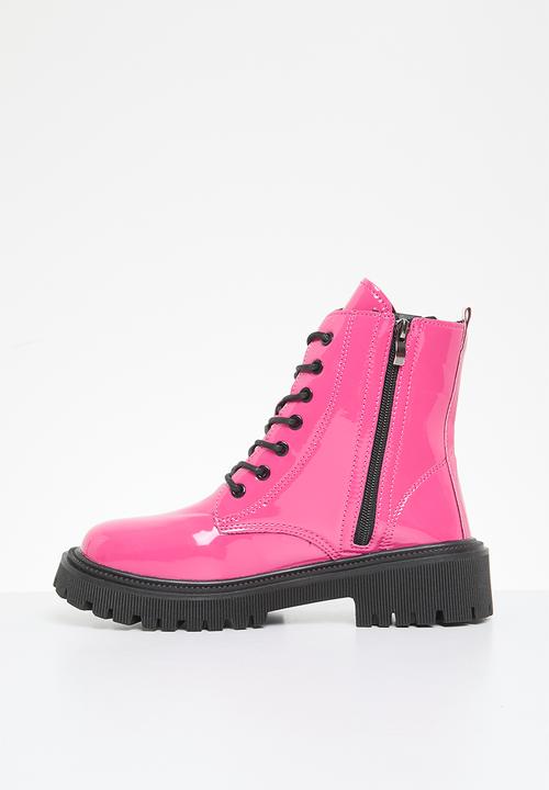 Pop Candy - Lace up patent boots - pink