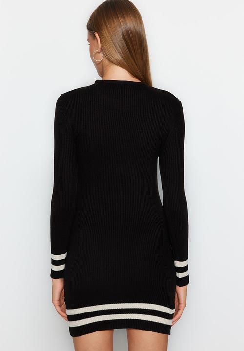 Trendyol - Ribbed fitted dress - black