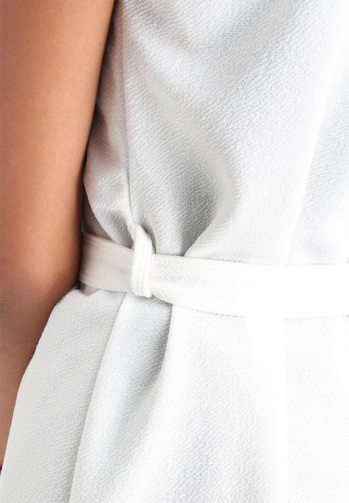 Influence. - Georgette Wrap Gilet