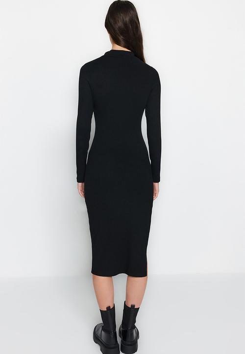 Trendyol - Fitted midi dress - black