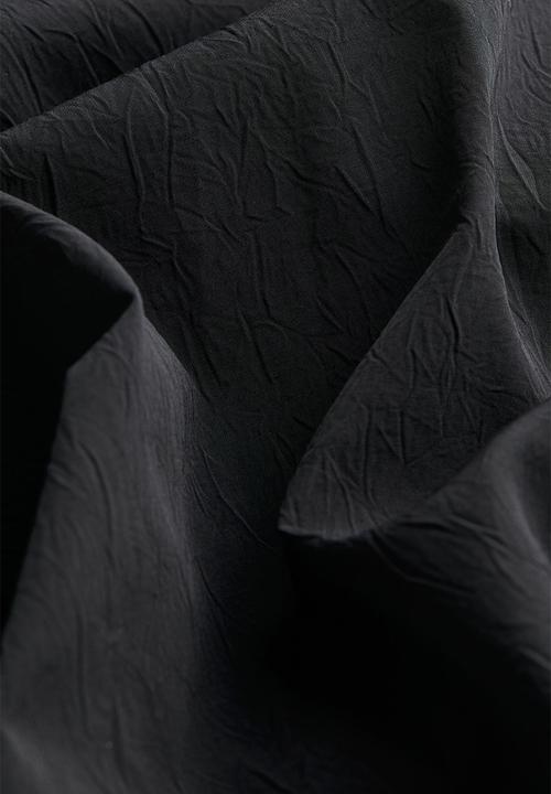 H&M - Pleated dress - black