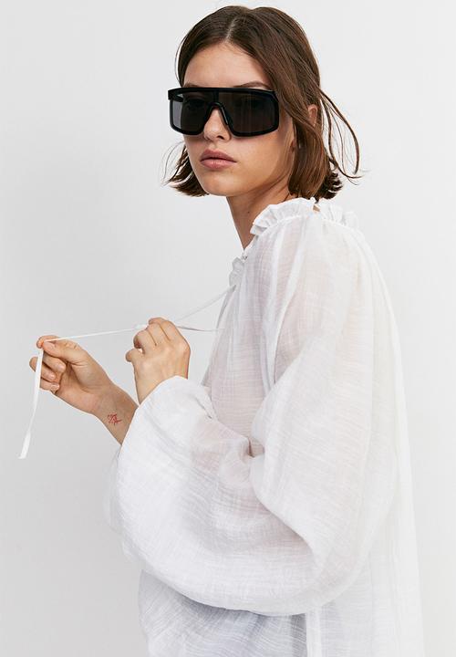 H&M - Oversized crinkled blouse - white