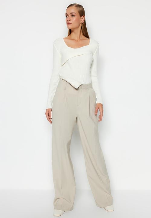 Trendyol - Square collar sweater - ecru