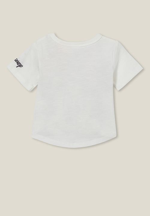 Cotton On - Fynn slub spliced tee lcn - lcn dis vanilla/oversized minnie