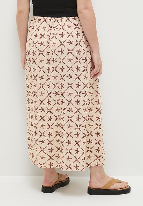 Cotton On - Plus Haven Maxi Slip Skirt - Sea Star Tile Stone