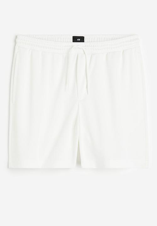 H&M - Relaxed fit mesh shorts - white