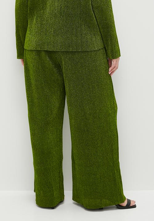 Glamorous - Plus Plisse Glitter Trousers - Green