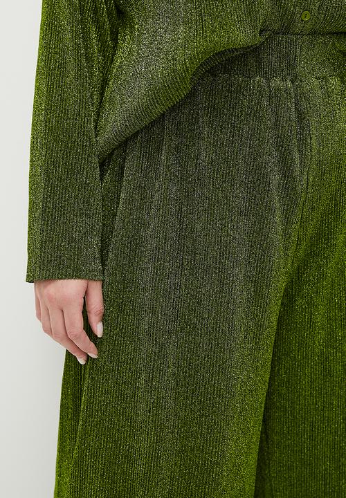 Glamorous - Plus Plisse Glitter Trousers - Green
